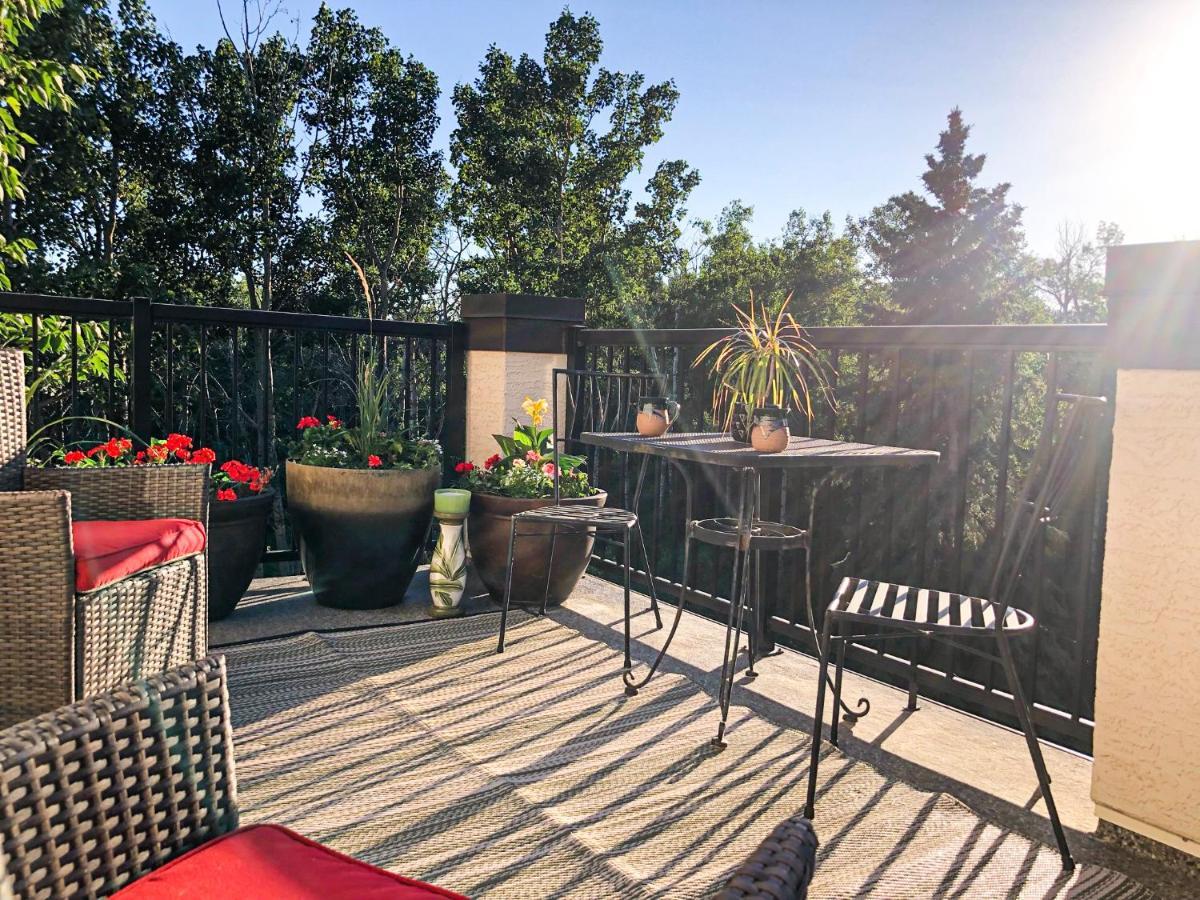 Wolf Creek Bed And Breakfast Ponoka Exterior photo